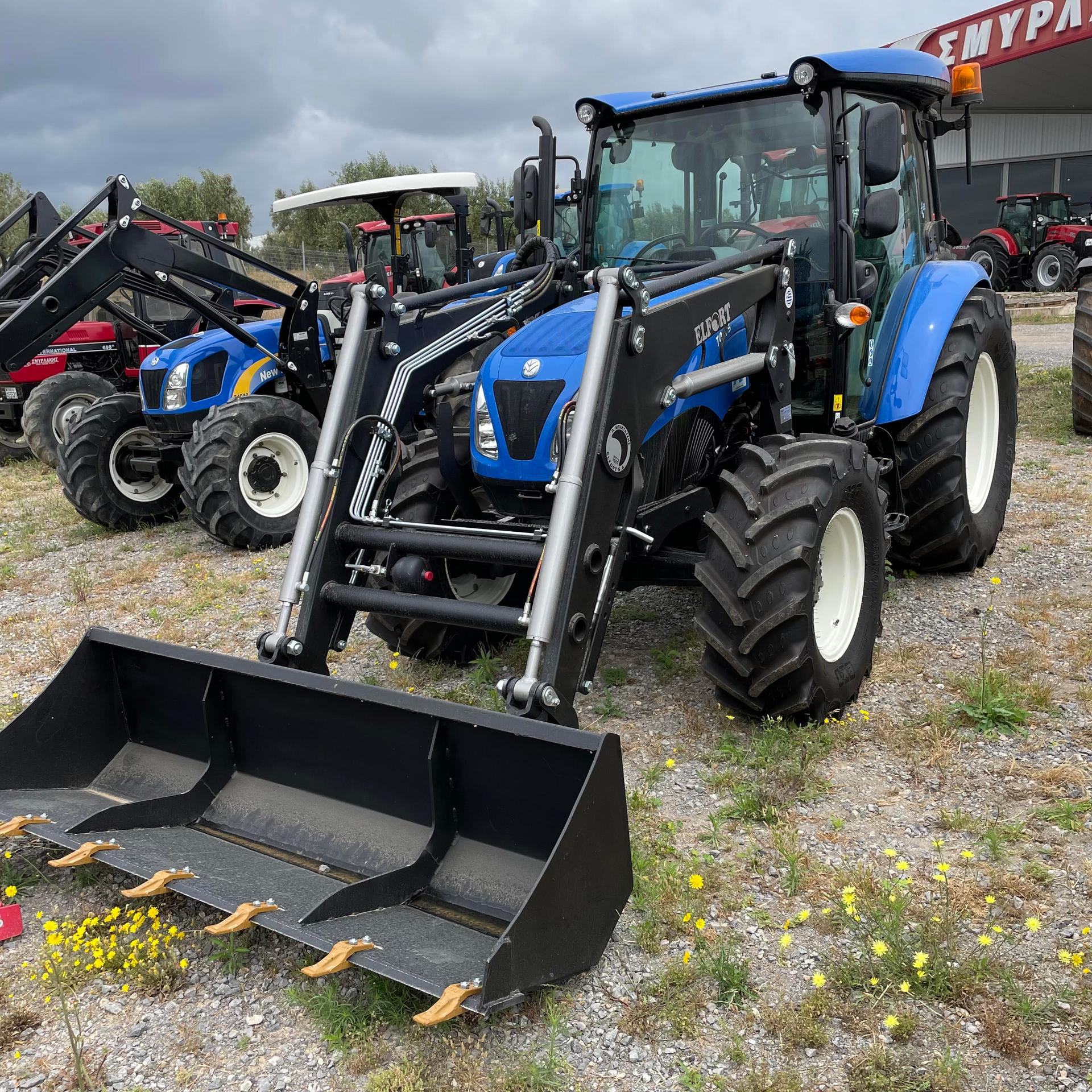 Images of New Holland T4.75S